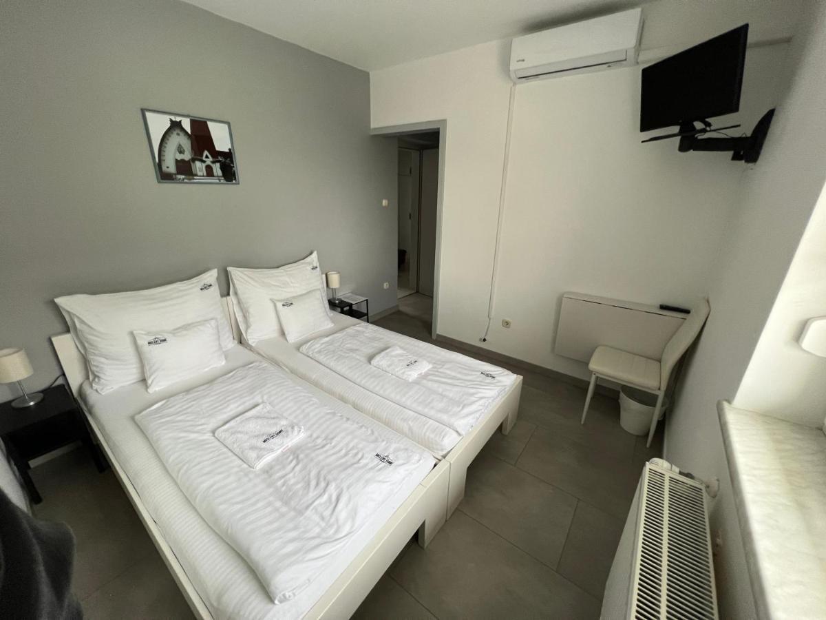 Misleny Home Kozarmisleny Bagian luar foto